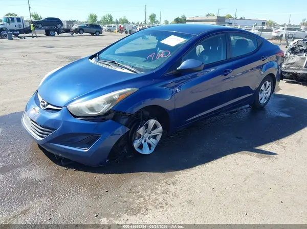 5NPDH4AE4GH699299 2016 HYUNDAI ELANTRA - Image 2