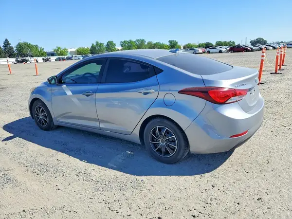 5NPDH4AE4GH699545 2016 HYUNDAI ELANTRA - Image 2