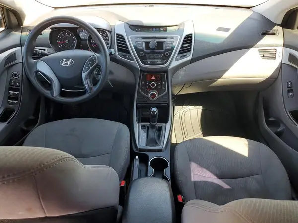 5NPDH4AE4GH699545 2016 HYUNDAI ELANTRA - Image 8