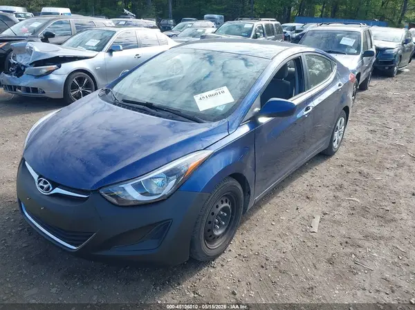 5NPDH4AE4GH701052 2016 HYUNDAI ELANTRA - Image 2