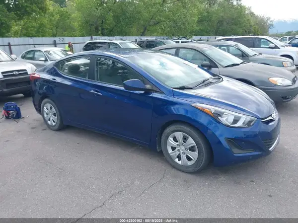 5NPDH4AE4GH702119 2016 HYUNDAI ELANTRA - Image 1