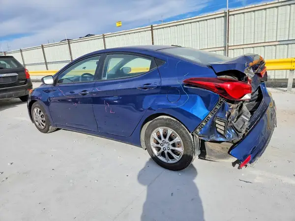 5NPDH4AE4GH703836 2016 HYUNDAI ELANTRA - Image 2