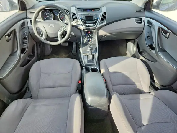 5NPDH4AE4GH703836 2016 HYUNDAI ELANTRA - Image 8