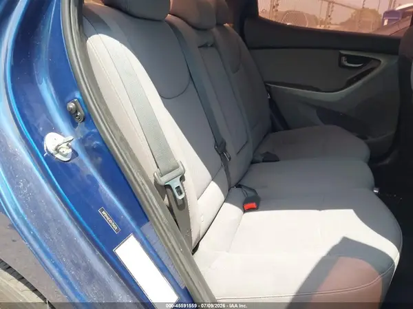 5NPDH4AE4GH704078 2016 HYUNDAI ELANTRA - Image 8