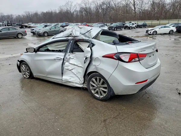 5NPDH4AE4GH704128 2016 HYUNDAI ELANTRA - Image 2