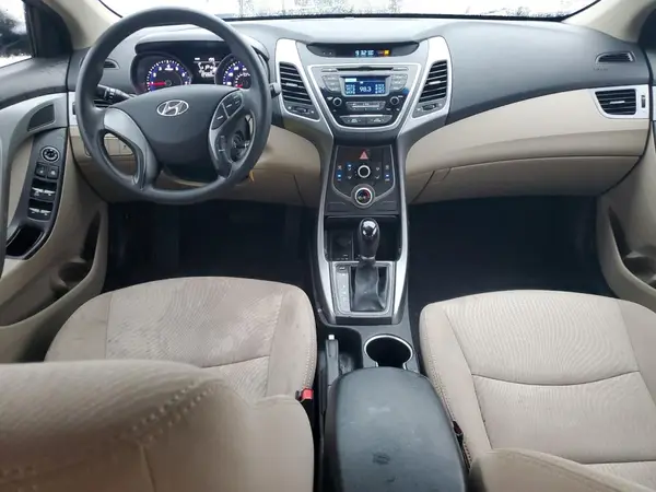 5NPDH4AE4GH706381 2016 HYUNDAI ELANTRA - Image 8