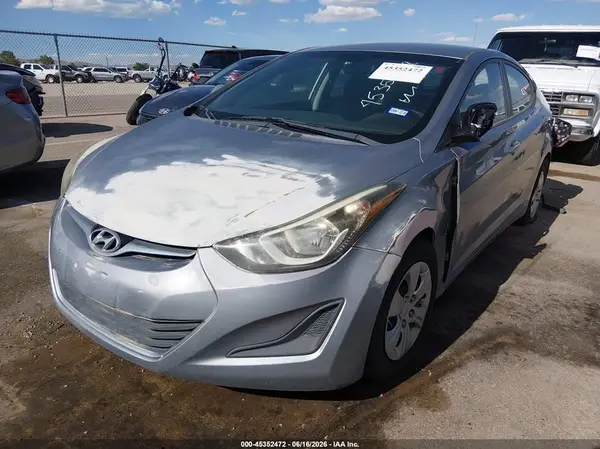 5NPDH4AE4GH707207 2016 HYUNDAI ELANTRA - Image 2