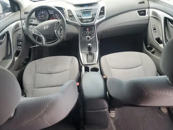 5NPDH4AE4GH707305 2016 HYUNDAI ELANTRA - Image 8