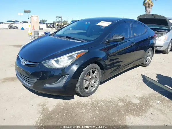5NPDH4AE4GH708213 2016 HYUNDAI ELANTRA - Image 2
