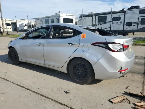 5NPDH4AE4GH709684 2016 HYUNDAI ELANTRA - Image 2