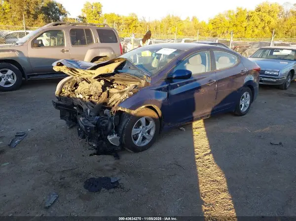 5NPDH4AE4GH710463 2016 HYUNDAI ELANTRA - Image 2