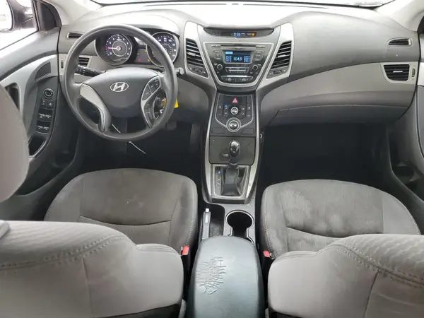 5NPDH4AE4GH710673 2016 HYUNDAI ELANTRA - Image 8
