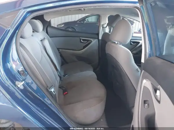 5NPDH4AE4GH714156 2016 HYUNDAI ELANTRA - Image 8