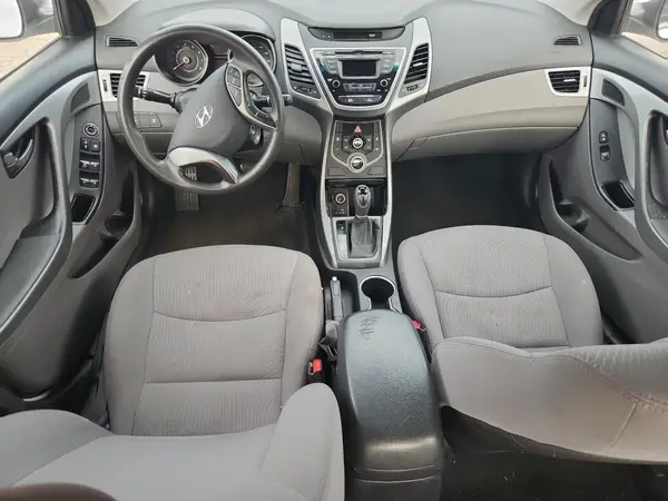 5NPDH4AE4GH714738 2016 HYUNDAI ELANTRA - Image 8