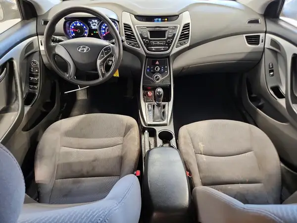 5NPDH4AE4GH714769 2016 HYUNDAI ELANTRA - Image 8