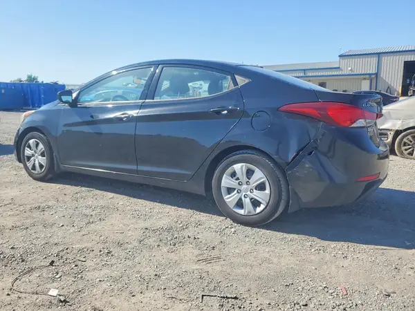 5NPDH4AE4GH714822 2016 HYUNDAI ELANTRA - Image 2