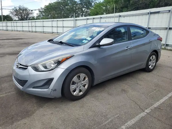 5NPDH4AE4GH715646 2016 HYUNDAI ELANTRA - Image 1