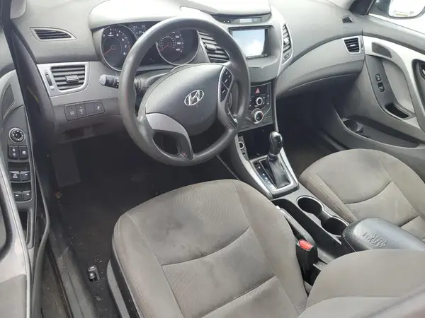 5NPDH4AE4GH715646 2016 HYUNDAI ELANTRA - Image 8