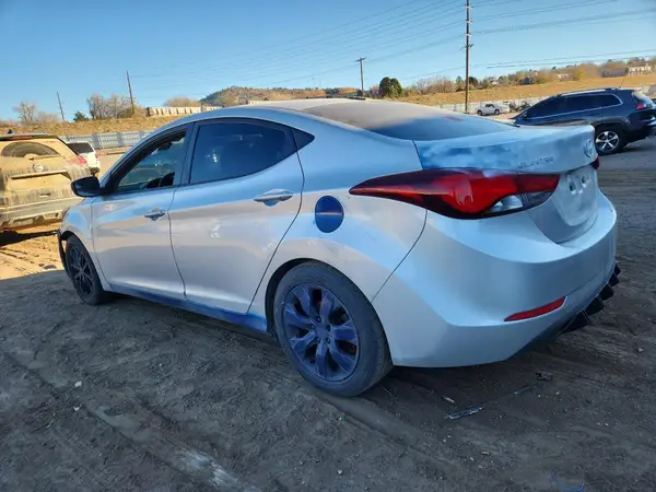 5NPDH4AE4GH715808 2016 HYUNDAI ELANTRA - Image 2