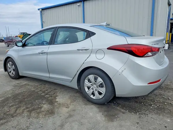 5NPDH4AE4GH716165 2016 HYUNDAI ELANTRA - Image 2