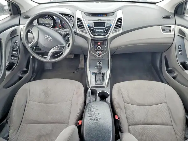 5NPDH4AE4GH716165 2016 HYUNDAI ELANTRA - Image 8