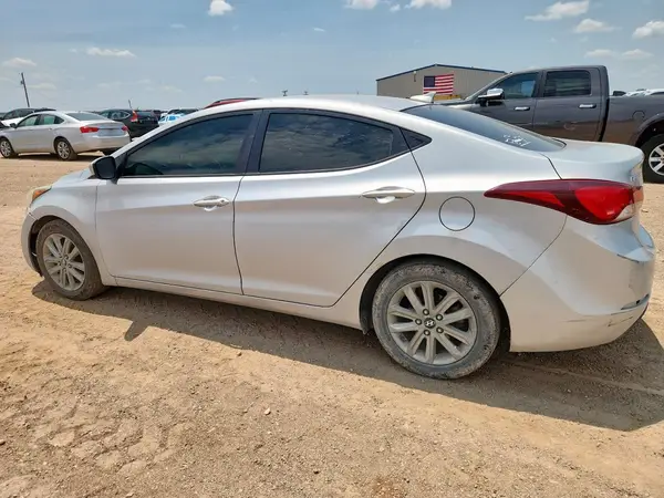 5NPDH4AE4GH717171 2016 HYUNDAI ELANTRA - Image 2