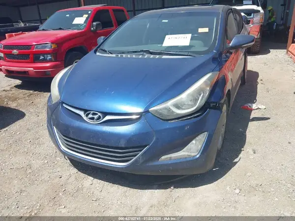 5NPDH4AE4GH718286 2016 HYUNDAI ELANTRA - Image 2