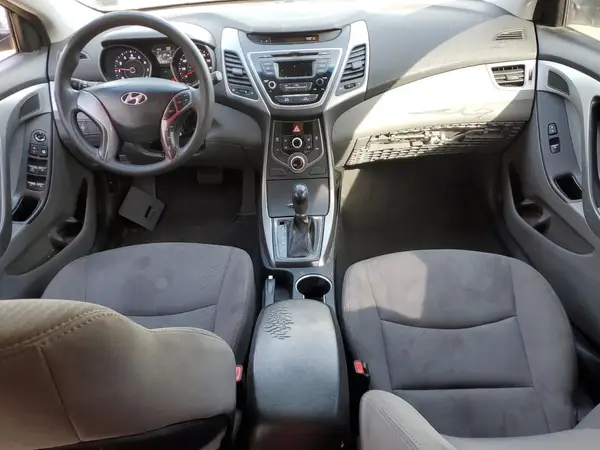 5NPDH4AE4GH719230 2016 HYUNDAI ELANTRA - Image 8