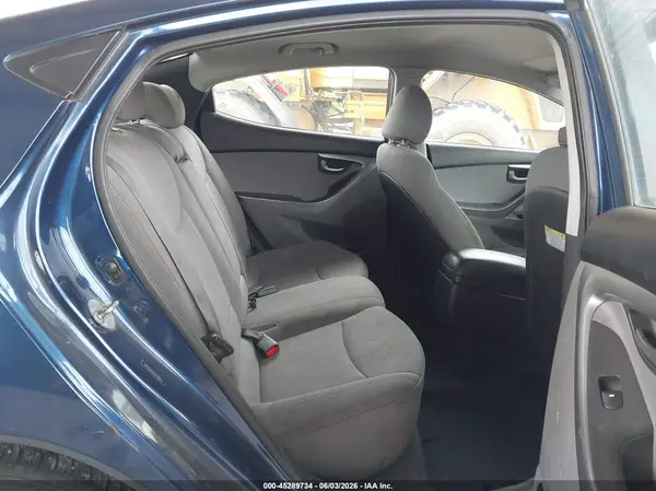 5NPDH4AE4GH720023 2016 HYUNDAI ELANTRA - Image 8