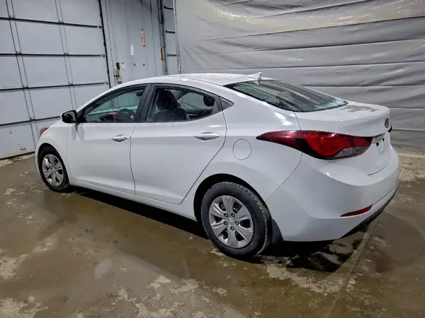 5NPDH4AE4GH720085 2016 HYUNDAI ELANTRA - Image 2