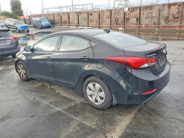 5NPDH4AE4GH729580 2016 HYUNDAI ELANTRA - Image 2