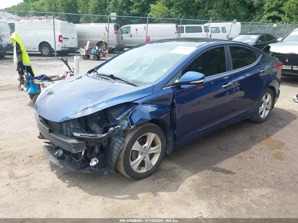 5NPDH4AE4GH732754 2016 HYUNDAI ELANTRA - Image 2