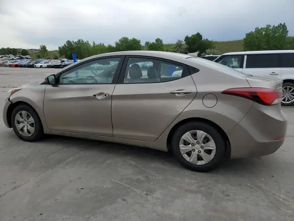 5NPDH4AE4GH733953 2016 HYUNDAI ELANTRA - Image 2