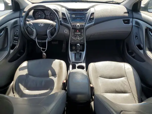 5NPDH4AE4GH735072 2016 HYUNDAI ELANTRA - Image 8