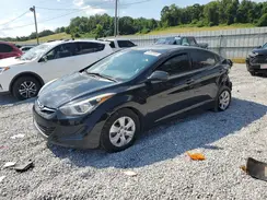 5NPDH4AE4GH735458 2016 HYUNDAI ELANTRA