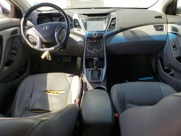 5NPDH4AE4GH735959 2016 HYUNDAI ELANTRA - Image 8