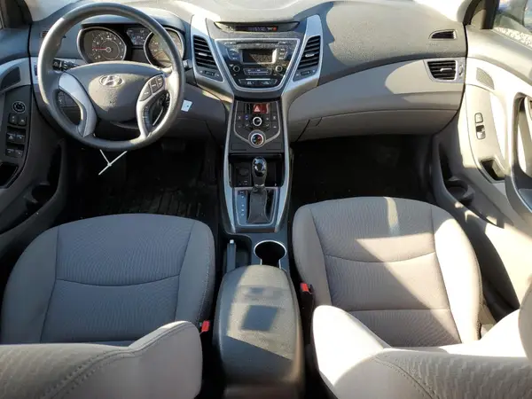 5NPDH4AE4GH737694 2016 HYUNDAI ELANTRA - Image 8