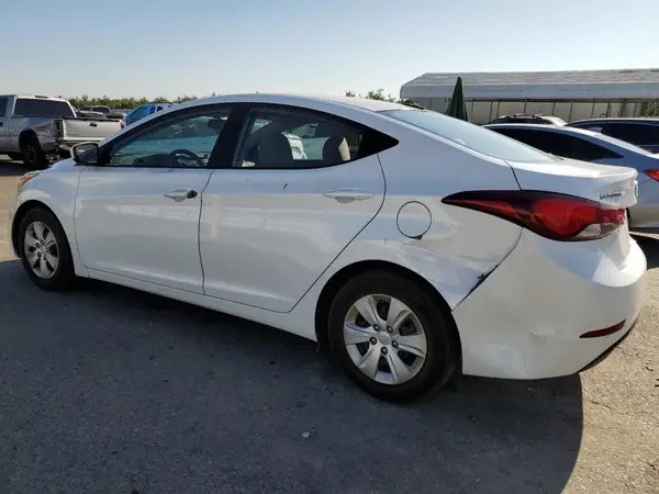 5NPDH4AE4GH737730 2016 HYUNDAI ELANTRA - Image 2