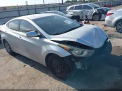 5NPDH4AE4GH739137 2016 HYUNDAI ELANTRA