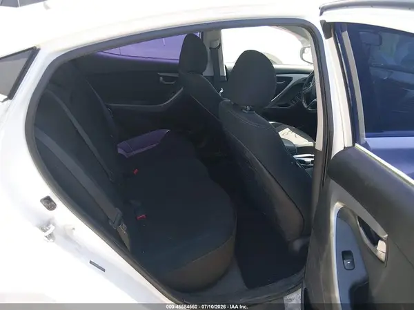 5NPDH4AE4GH739848 2016 HYUNDAI ELANTRA - Image 8