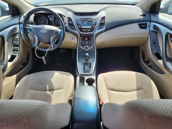 5NPDH4AE4GH740482 2016 HYUNDAI ELANTRA - Image 8