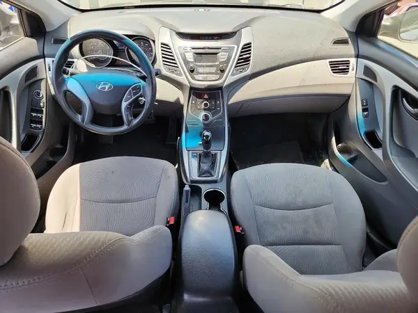 5NPDH4AE4GH741034 2016 HYUNDAI ELANTRA - Image 8