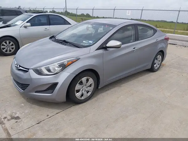 5NPDH4AE4GH741535 2016 HYUNDAI ELANTRA - Image 2