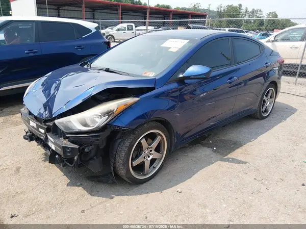 5NPDH4AE4GH744998 2016 HYUNDAI ELANTRA - Image 2