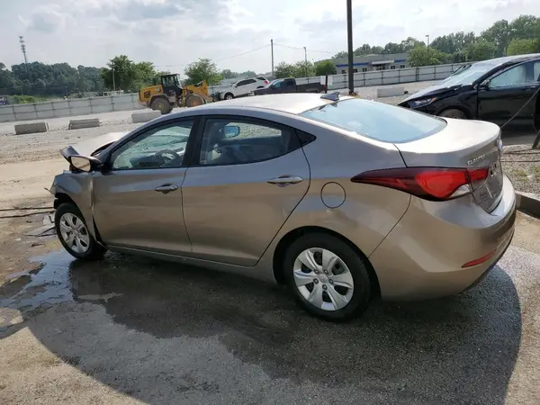 5NPDH4AE4GH746430 2016 HYUNDAI ELANTRA - Image 2