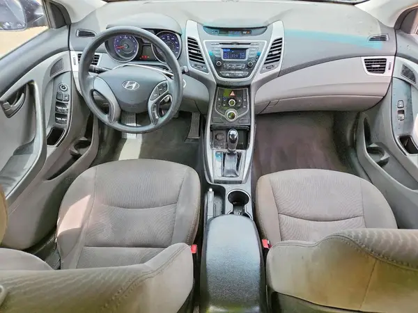 5NPDH4AE4GH748338 2016 HYUNDAI ELANTRA - Image 8