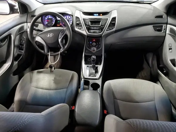 5NPDH4AE4GH748498 2016 HYUNDAI ELANTRA - Image 8
