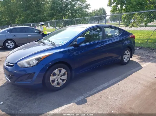 5NPDH4AE4GH749652 2016 HYUNDAI ELANTRA - Image 2