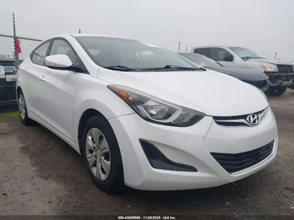 5NPDH4AE4GH750428 2016 HYUNDAI ELANTRA - Image 1