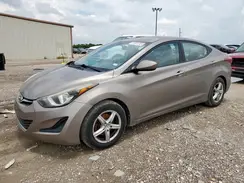 5NPDH4AE4GH750560 2016 HYUNDAI ELANTRA